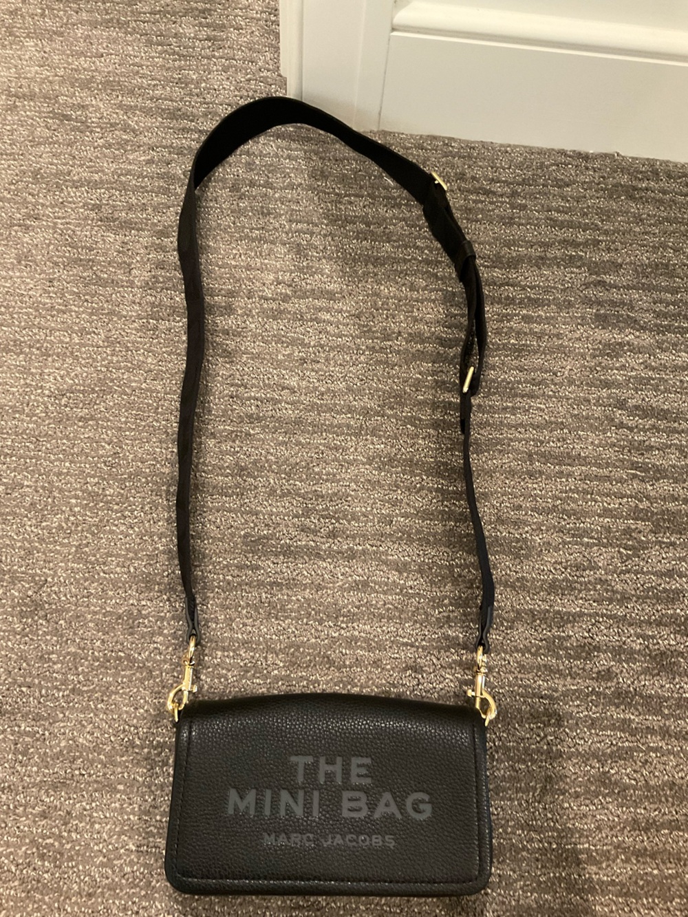 Marc Jacobs Black The Mini Bag with Gold-Tone Hardware - Picture 4 of 16